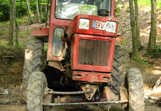 Tractor forestier - fata