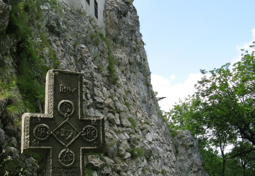 Castelul Bran - crucea de la intrare