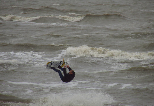 Windsurfing saritura marea nodrului vant puternic valuri