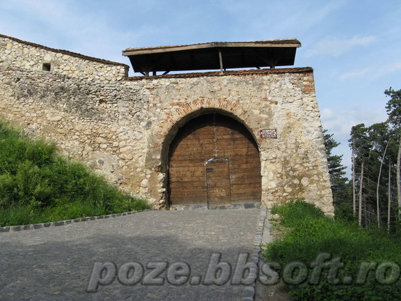 Cetatea Rasnov - poarta