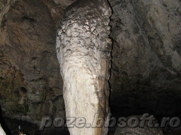 Pestera Muierilor - stalagmita turcul
