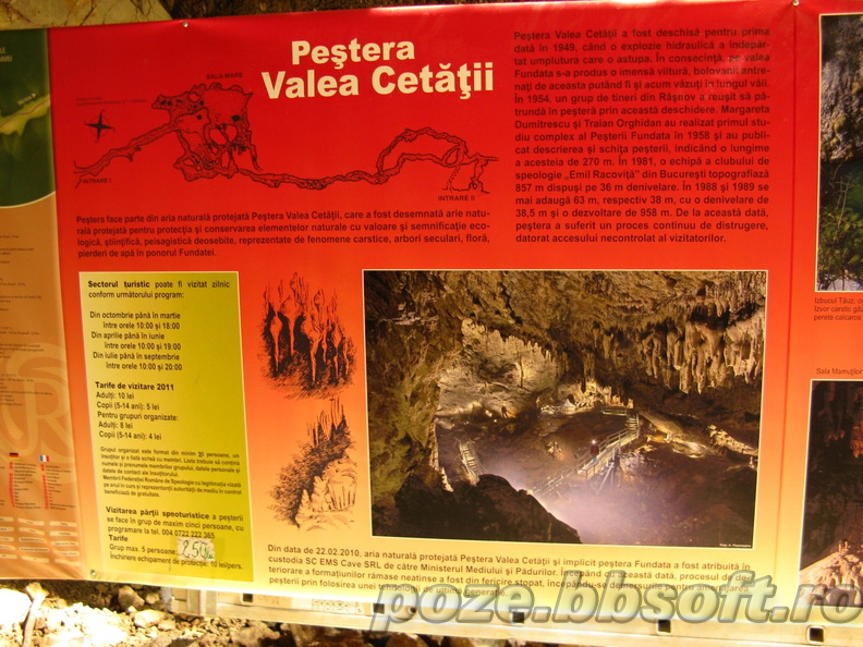 Pestera Valea Cetatii Rasnov - panou cu informatii
