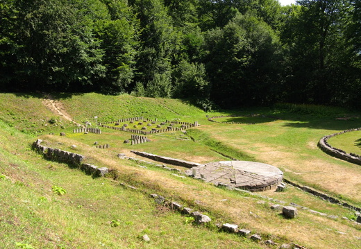Sarmizegetusa Regia - vedere de ansamblu al sitului