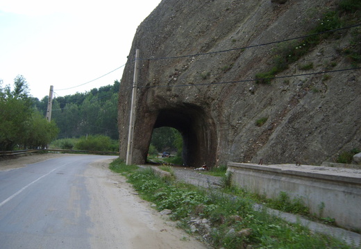 Un mic tunel prin stanca - spre Doftana